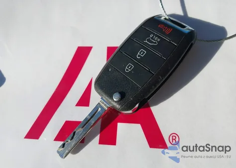 2016 Kia Soul z USA, uszkodzony, nr VIN KNDJN2A22G7400693